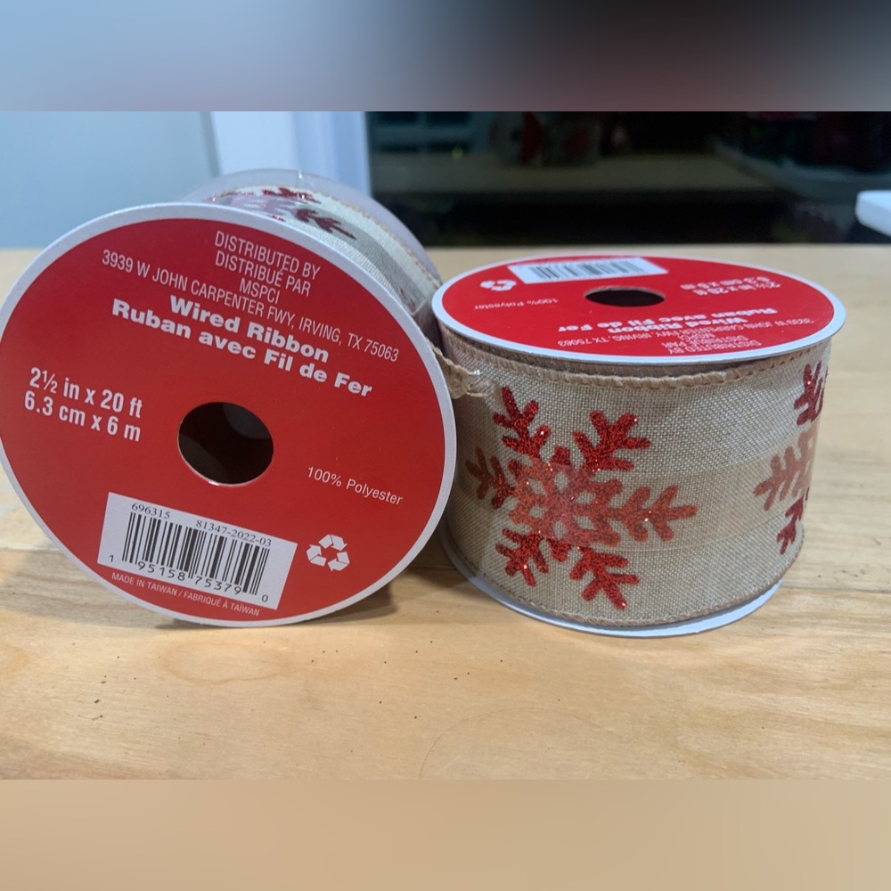 2 Xmas wired ribbon